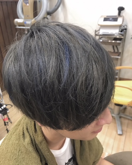 シルバーアッシュ ブルーメッシュ 本日のお客様 茨城県古河市にある美容室 Hair Make Ao 髪と頭皮のトリートメント